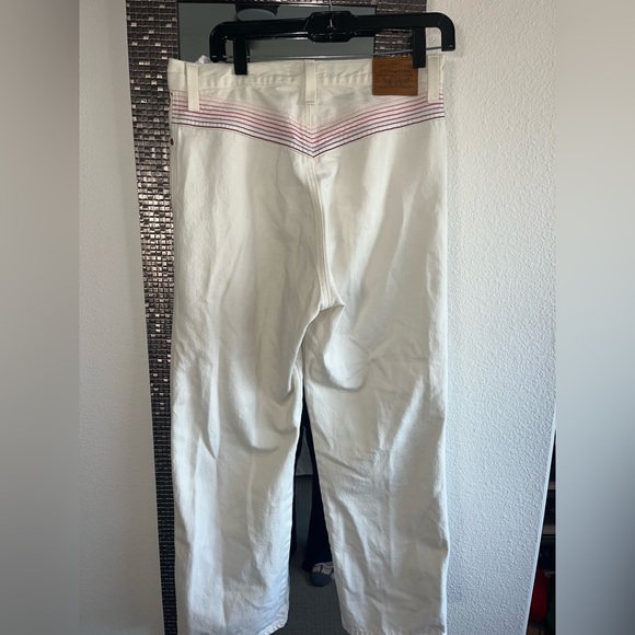 Levi’s Ribcage Straight Leg White/Cream Jeans - Picture 5 of 7